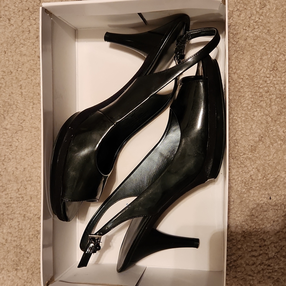 Womens shoe